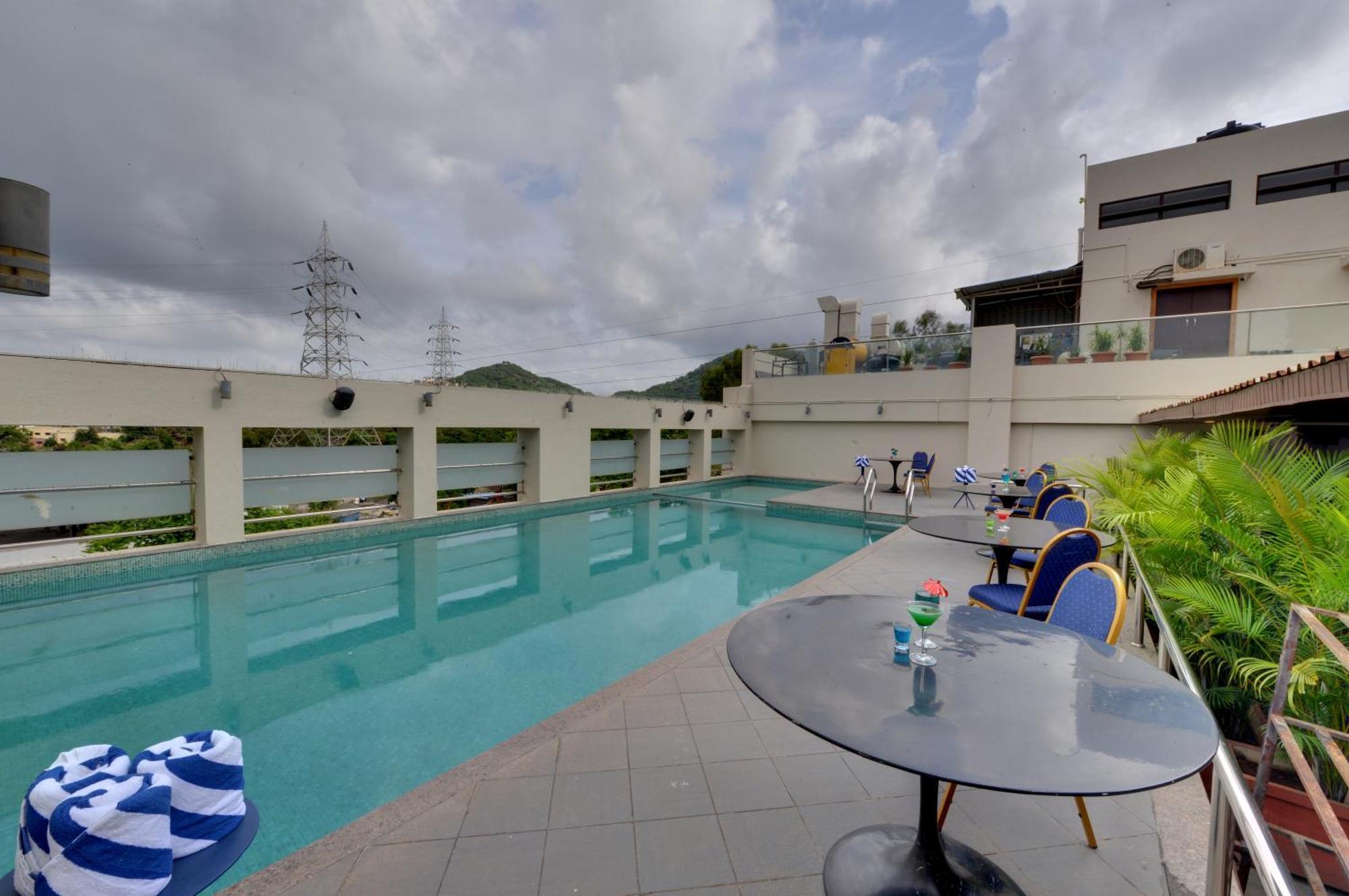 The Fern Residency, Vadgaon - Talegaon, Pune Kültér fotó