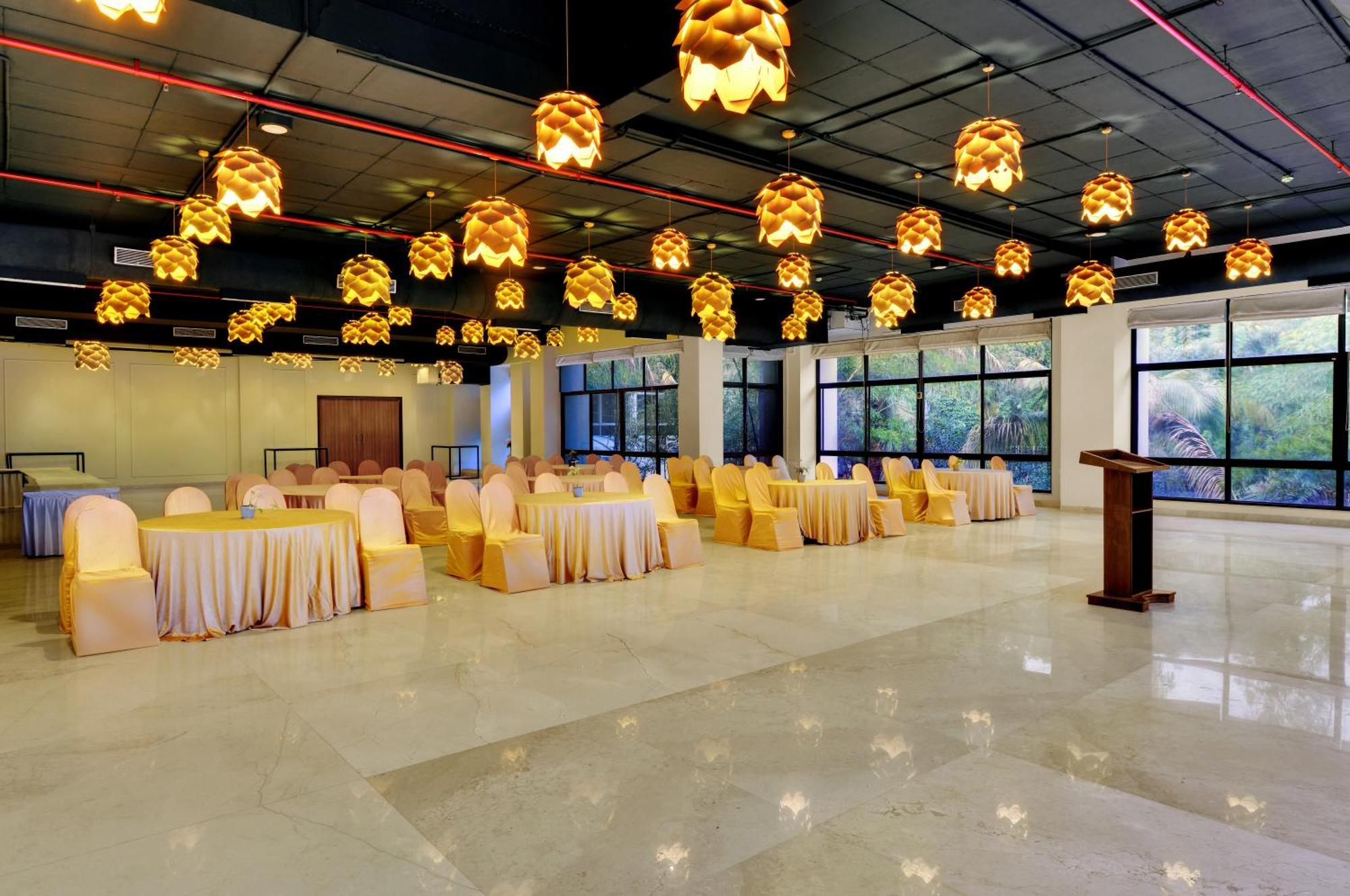 The Fern Residency, Vadgaon - Talegaon, Pune Kültér fotó