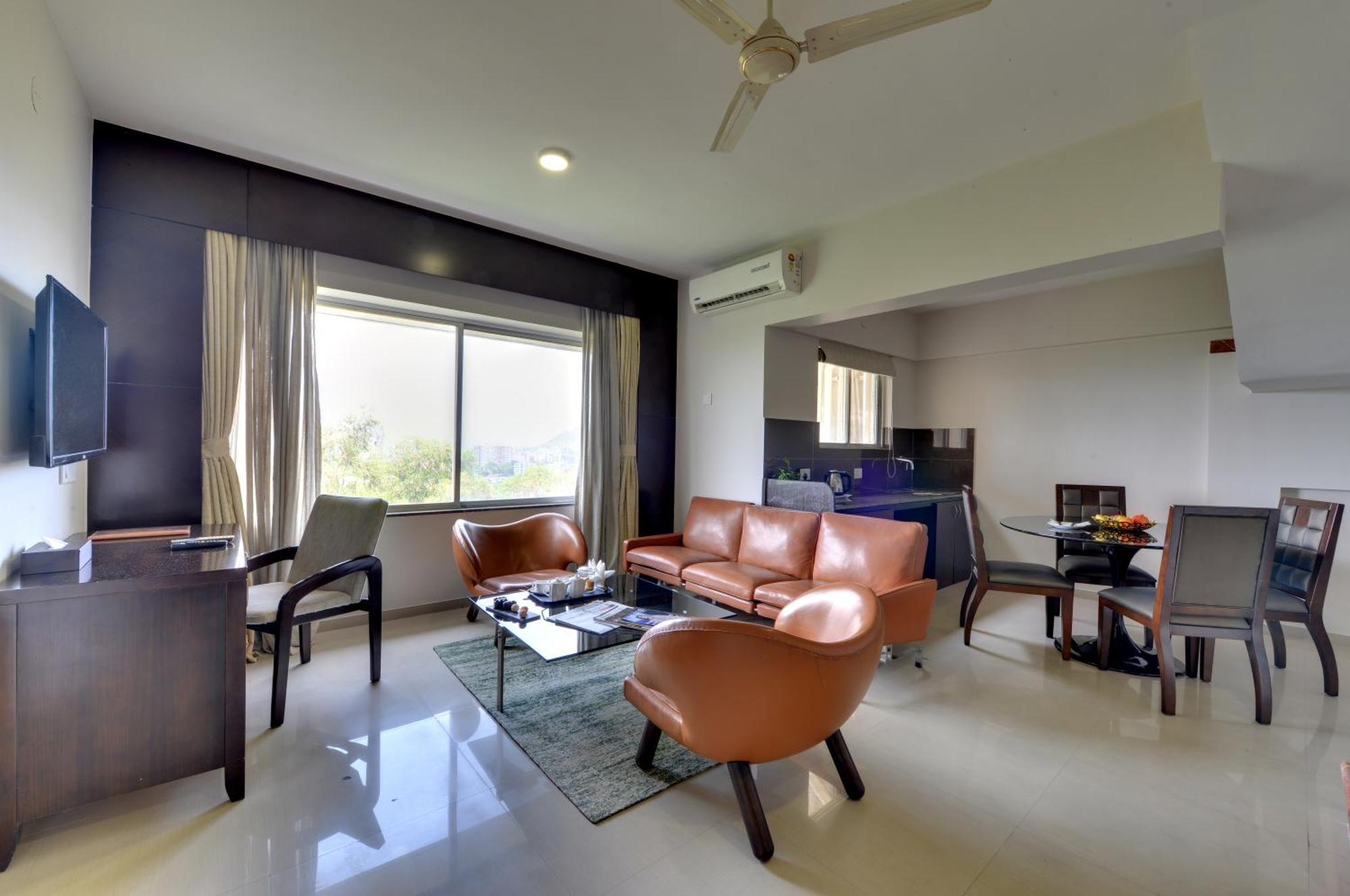 The Fern Residency, Vadgaon - Talegaon, Pune Kültér fotó