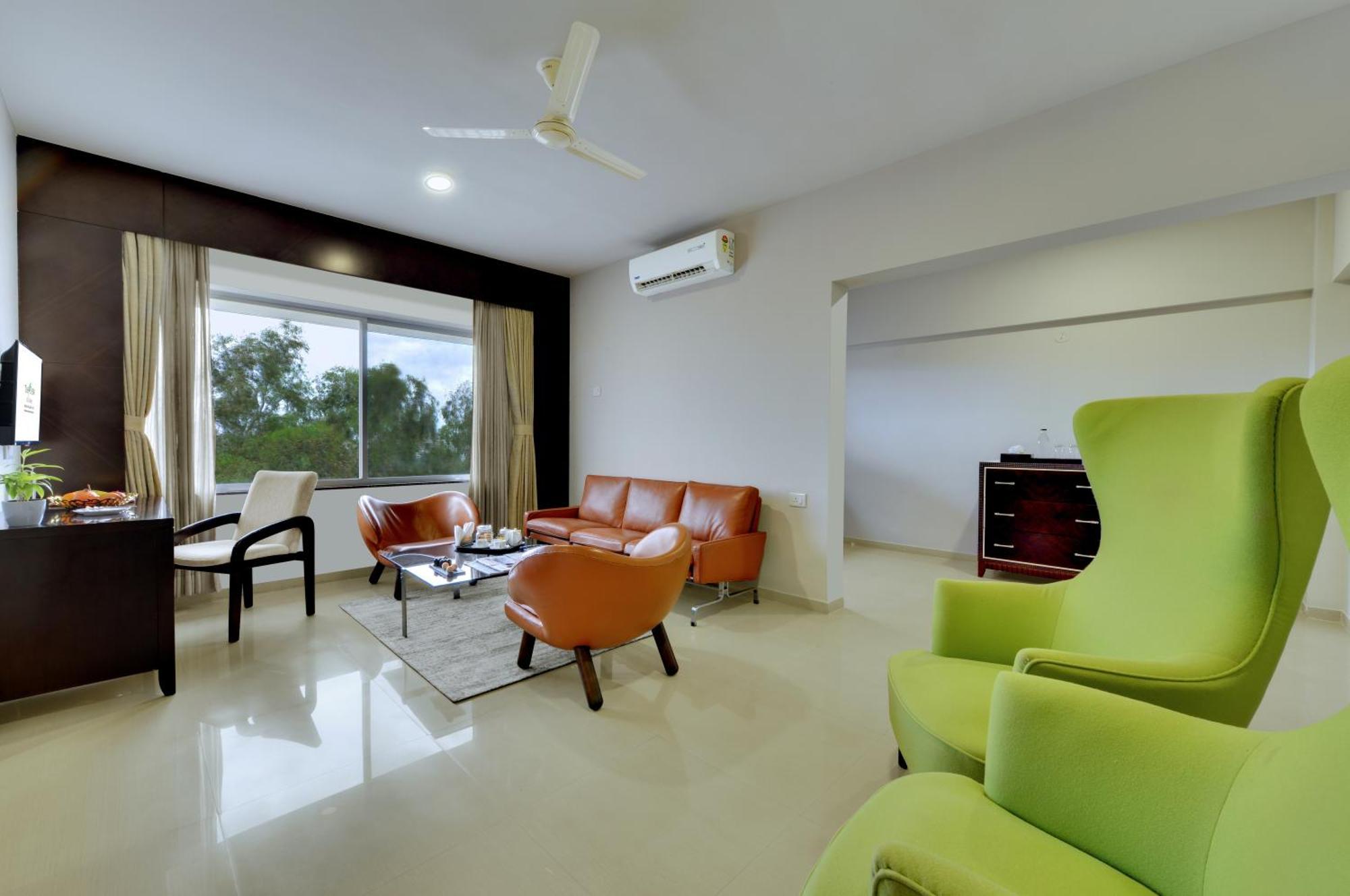 The Fern Residency, Vadgaon - Talegaon, Pune Kültér fotó