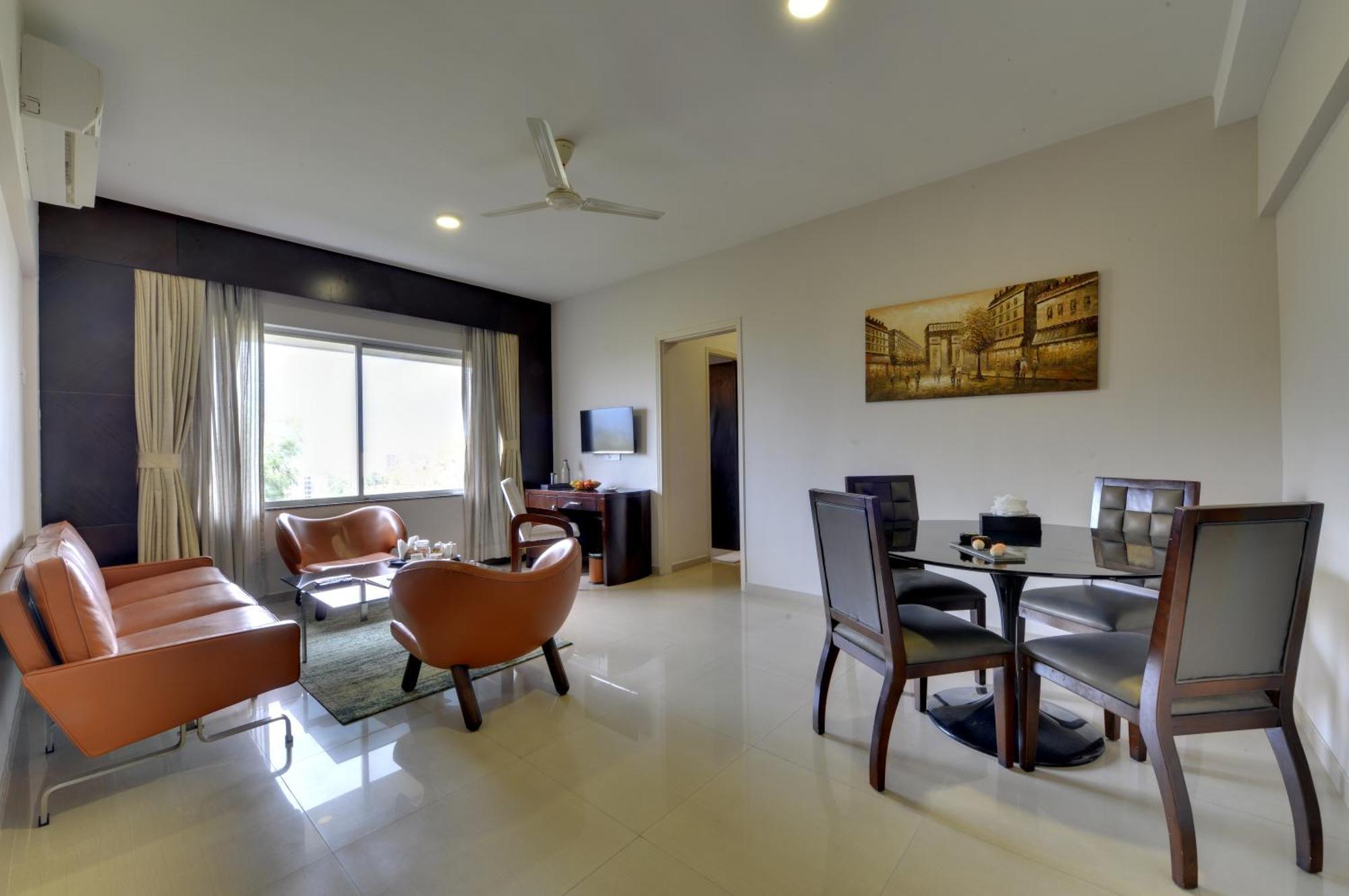 The Fern Residency, Vadgaon - Talegaon, Pune Kültér fotó