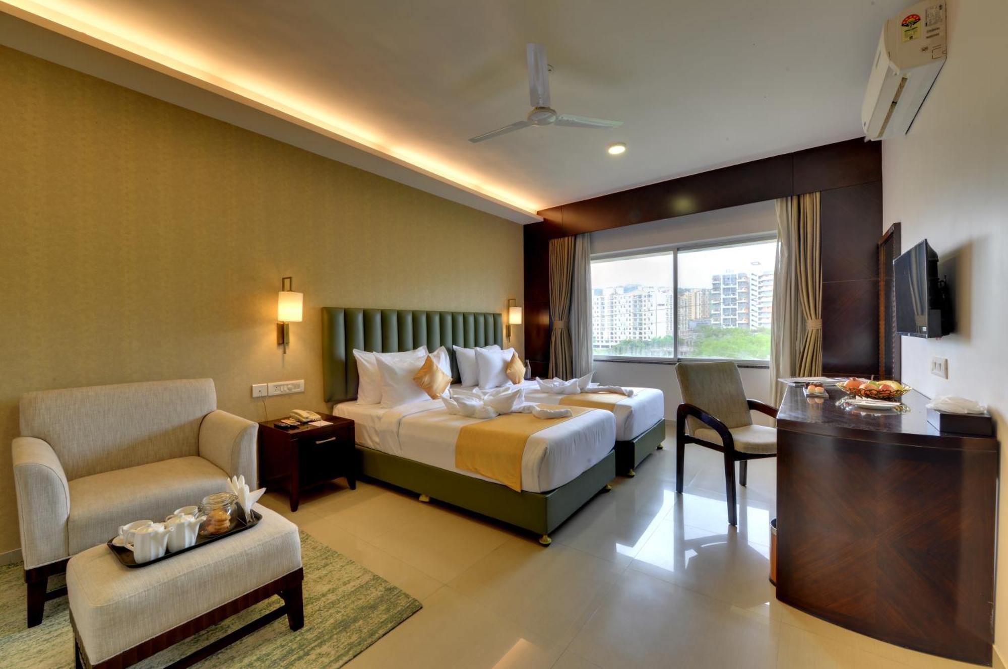 The Fern Residency, Vadgaon - Talegaon, Pune Kültér fotó
